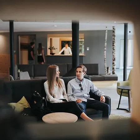 Boutique Oberwiesen Hotel Brunico